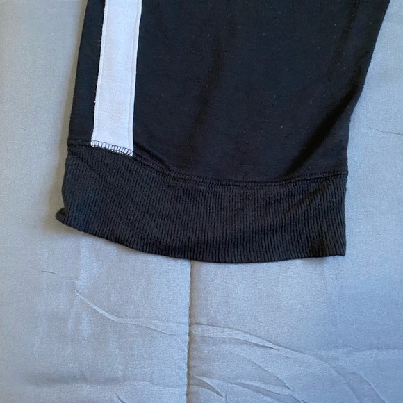 Women’s Capri Joggers (sz XL) - Picture 3 of 5